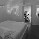 瑞威利斯别墅 *