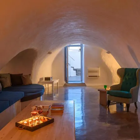 Villa Revelis & Canava *