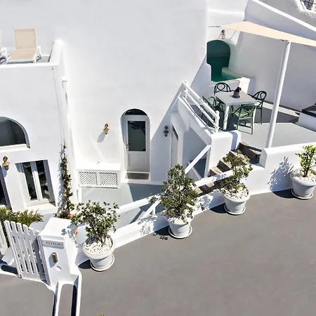 Revelis & Canava * Fira (Santorini)