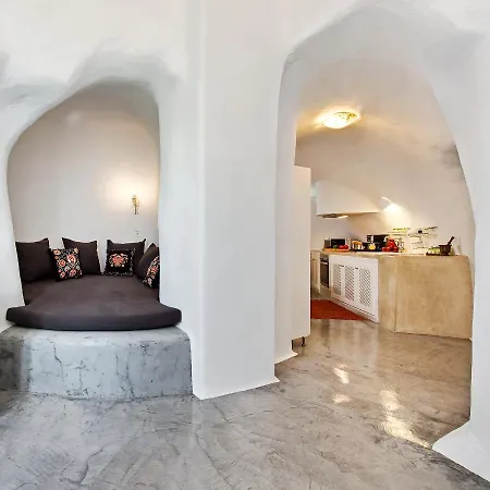 Revelis & Canava Villa