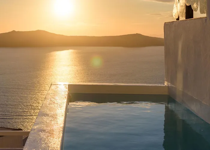 Revelis & Canava فيلة