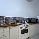 Revelis & Canava * Fíra