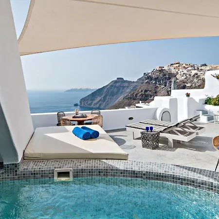 Villa Revelis & Canava Fira (Santorini)