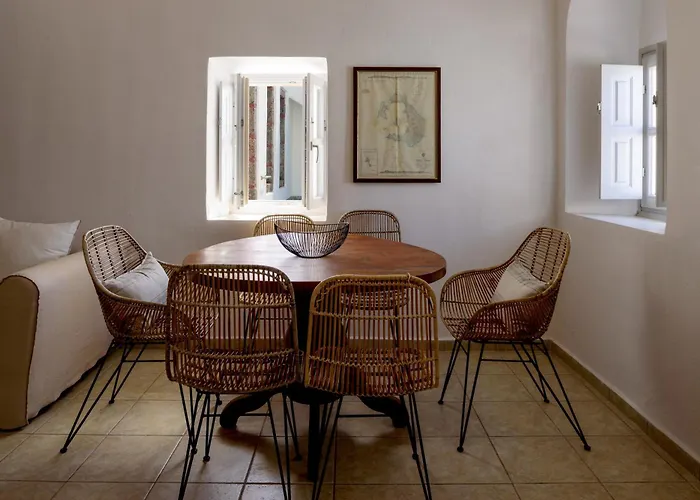 Revelis & Canava Villa